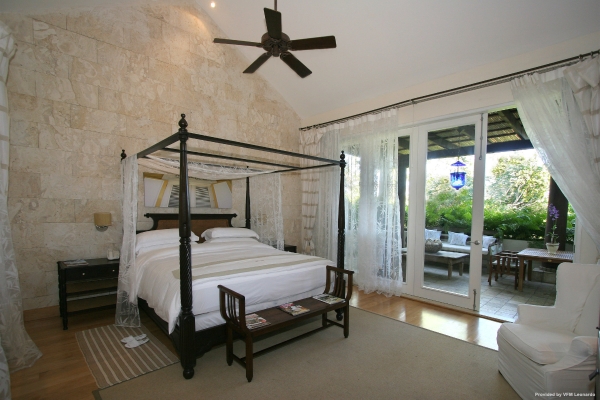 Hotel Casa Colonial Beach & Spa